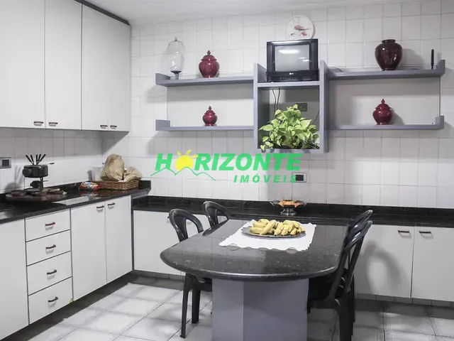 Casa com 857m² 5 quartos e 6 banheiros, à venda, no bairro Jardim Esplanada em São José dos Campos