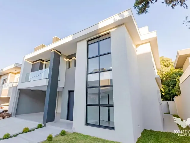 Casa com 255m² 3 quartos e 4 banheiros, à venda, no bairro Santa Felicidade em Curitiba