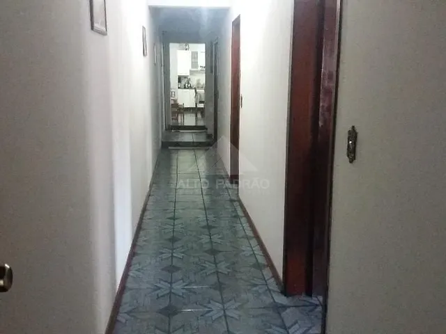 Casa com 307m² 2 quartos e 1 banheiro, à venda, no bairro Vila Independência em Mauá