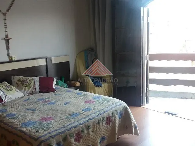 Casa com 307m² 2 quartos e 1 banheiro, à venda, no bairro Vila Independência em Mauá