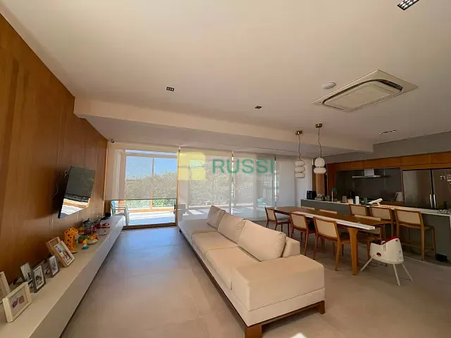 Casa com 564m² 4 quartos e 6 banheiros, à venda, no bairro Condomínio Residencial Alphaville II em São José dos Campos