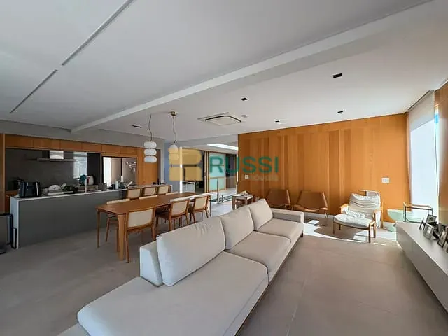 Casa com 564m² 4 quartos e 6 banheiros, à venda, no bairro Condomínio Residencial Alphaville II em São José dos Campos