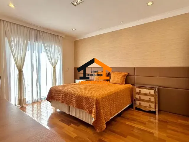 Casa com 514m² 4 quartos e 5 banheiros, à venda, no bairro Alphaville em Santana de Parnaíba