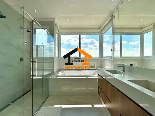 Casa com 514m² 4 quartos e 5 banheiros, à venda, no bairro Alphaville em Santana de Parnaíba