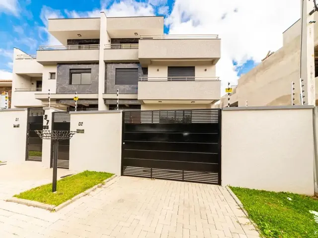 Casa 3 quartos e 4 banheiros, para alugar, no bairro São Braz em Curitiba
