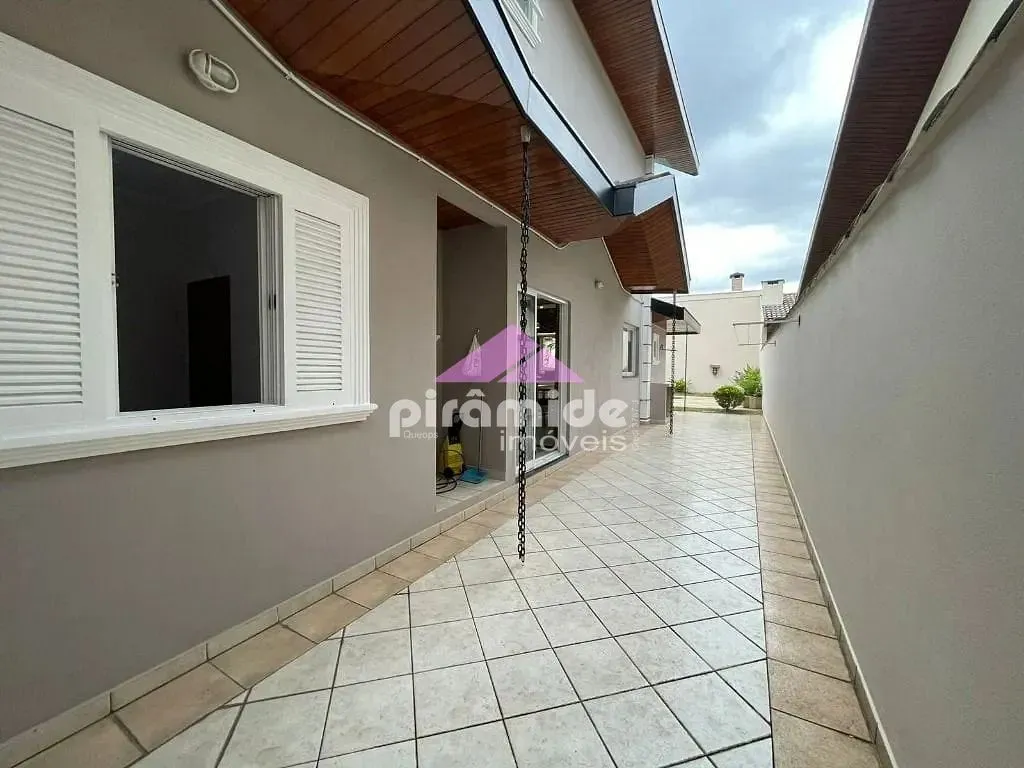 Casa, 4 quartos, 242 m² - Foto 14