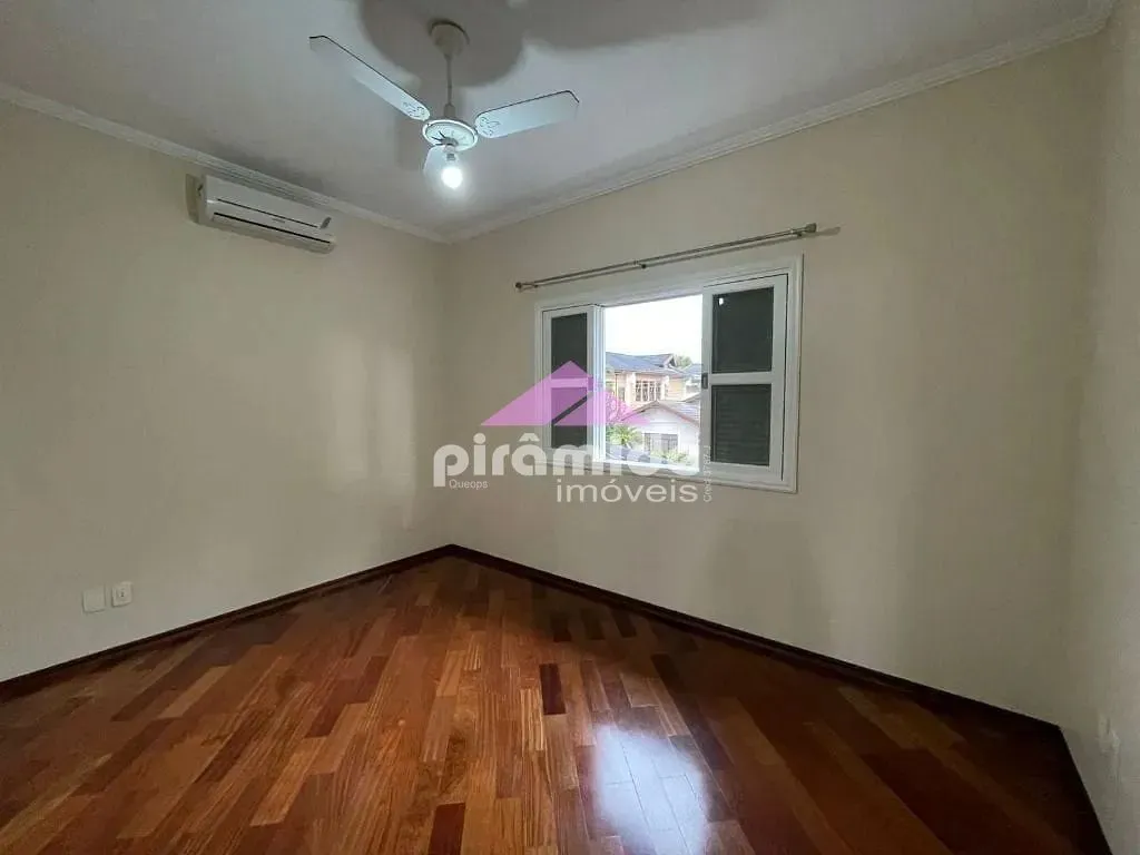 Casa, 4 quartos, 242 m² - Foto 23