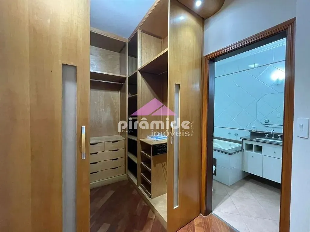 Casa, 4 quartos, 242 m² - Foto 32