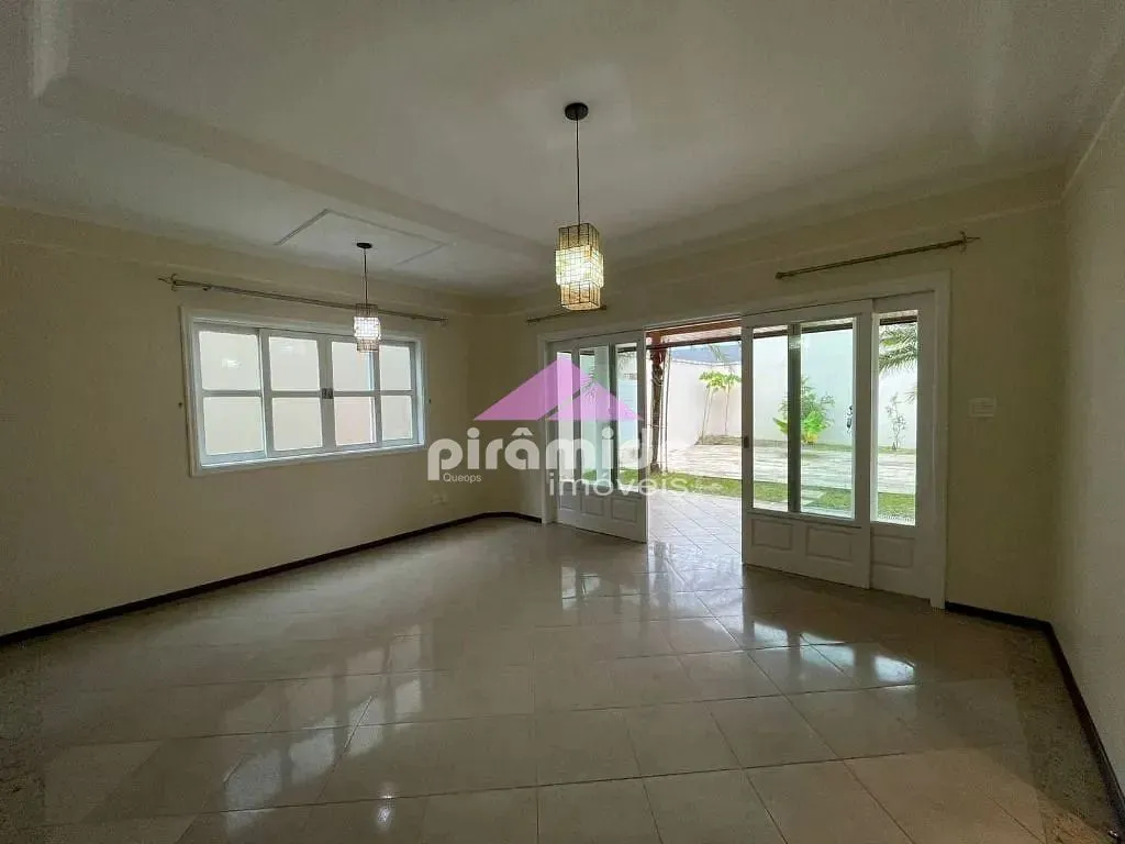 Casa, 4 quartos, 242 m² - Foto 8