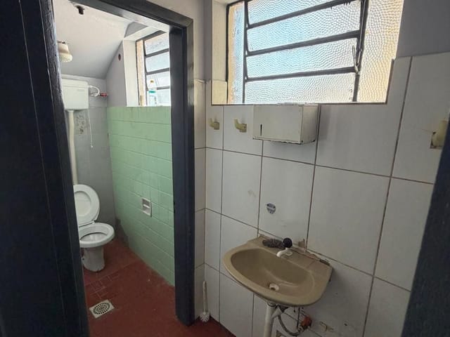 Casa 3 quartos e 3 banheiros, à venda, no bairro Exposição em Caxias do Sul