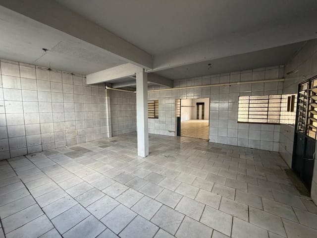 Casa 3 quartos e 3 banheiros, à venda, no bairro Exposição em Caxias do Sul
