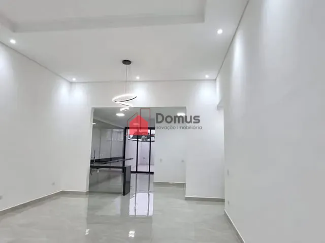 Casa com 264m² 3 quartos e 4 banheiros, à venda, no bairro Parque das Nações em Pindamonhangaba