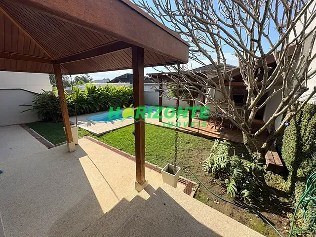 Casa 4 quartos e 4 banheiros, à venda, no bairro Urbanova em São José dos Campos