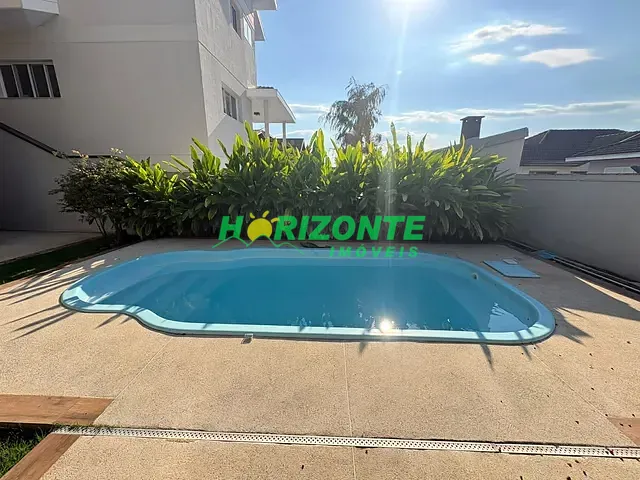 Casa 4 quartos e 4 banheiros, à venda, no bairro Urbanova em São José dos Campos