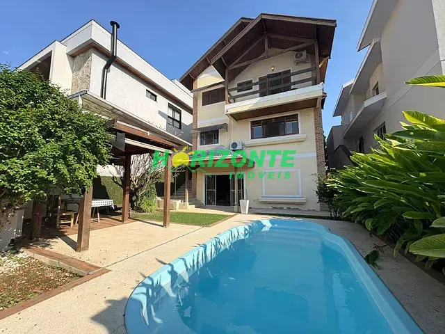 Casa 4 quartos e 4 banheiros, à venda, no bairro Urbanova em São José dos Campos