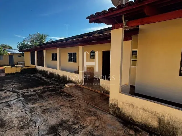 Casa com 468m² 2 quartos e 1 banheiro, à venda, no bairro Residencial Canadá em Goiânia