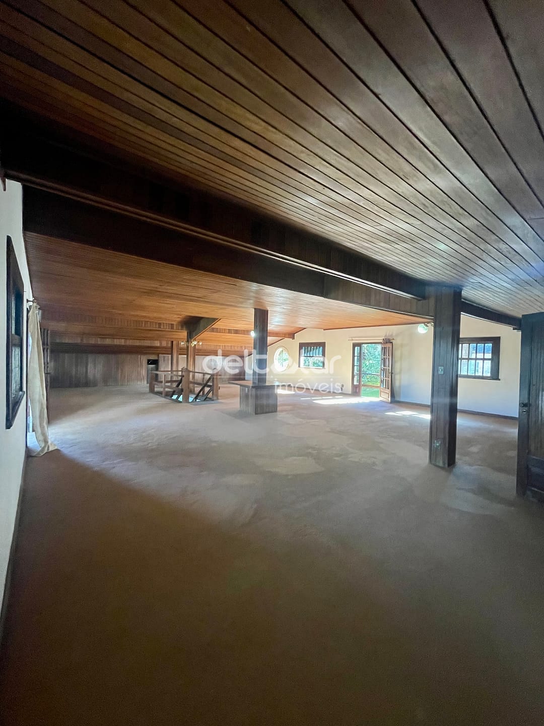 Casa para alugar com 3 quartos, 645m² - Foto 34