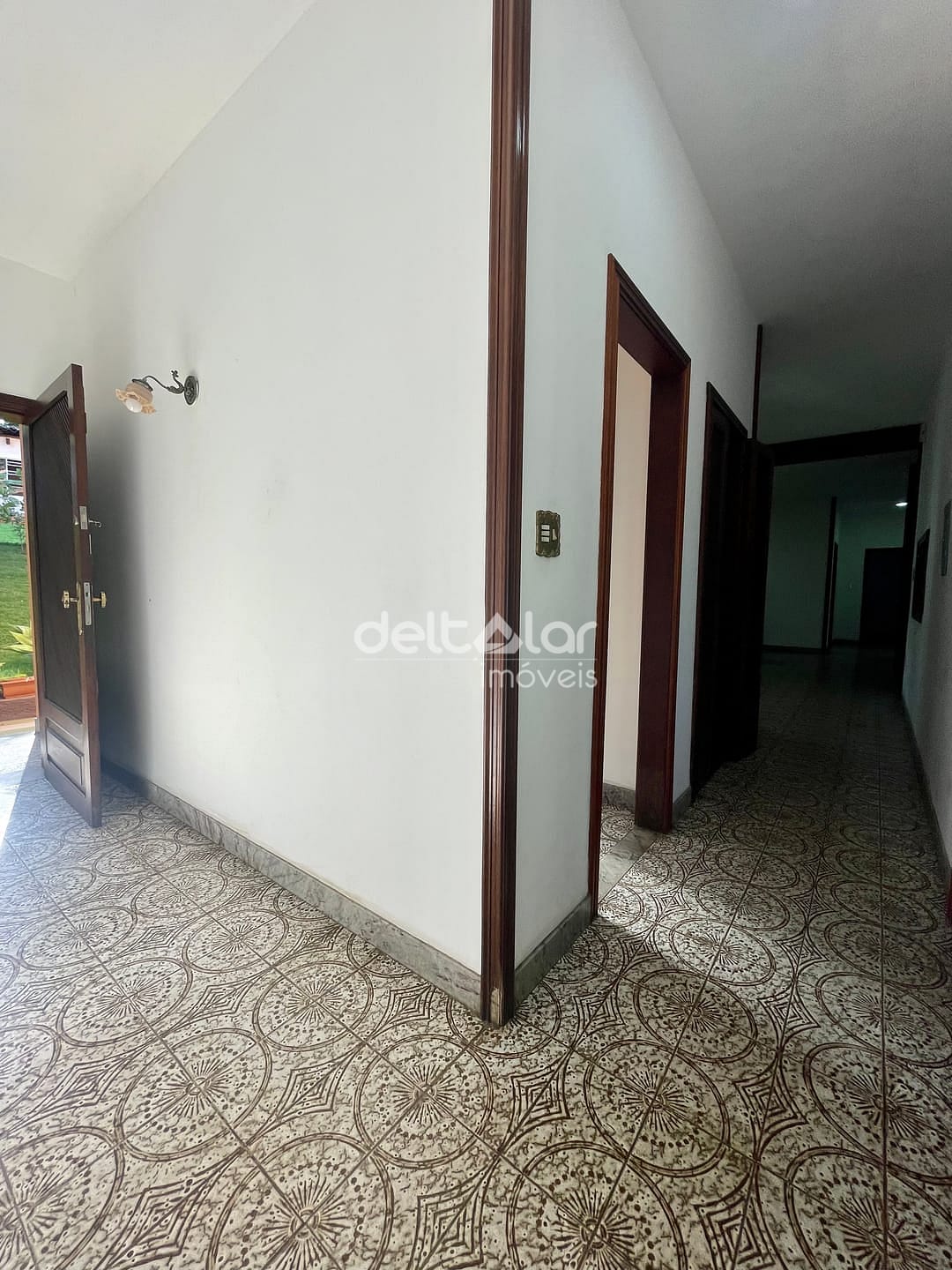 Casa para alugar com 3 quartos, 645m² - Foto 9