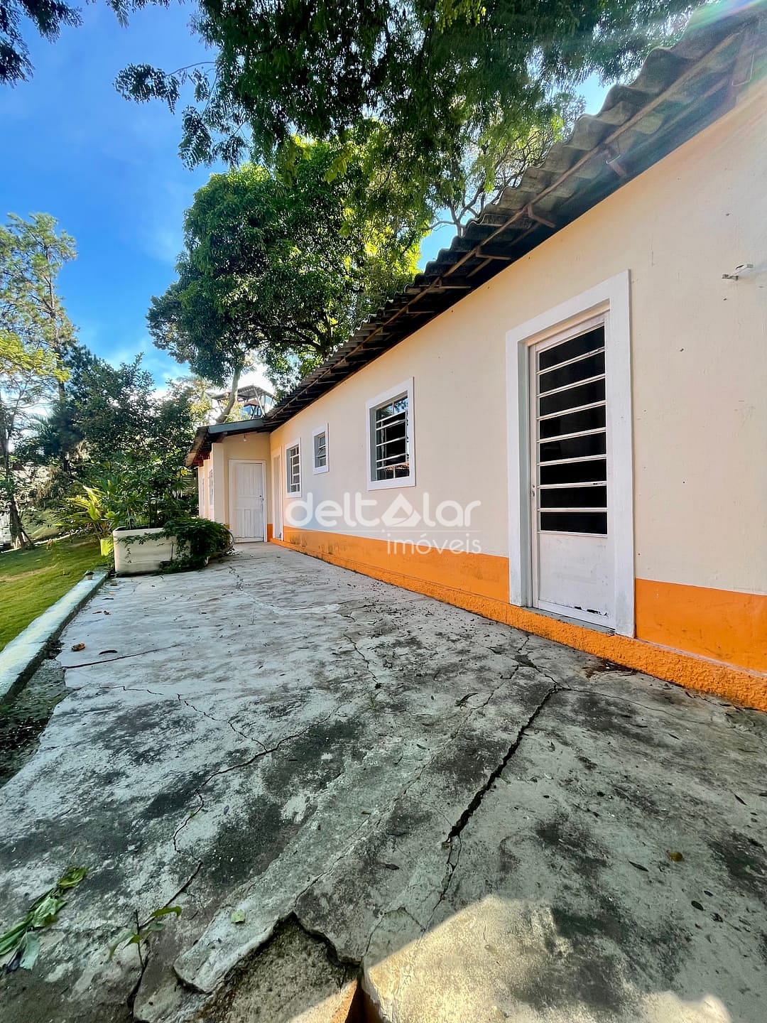 Casa para alugar com 3 quartos, 645m² - Foto 47