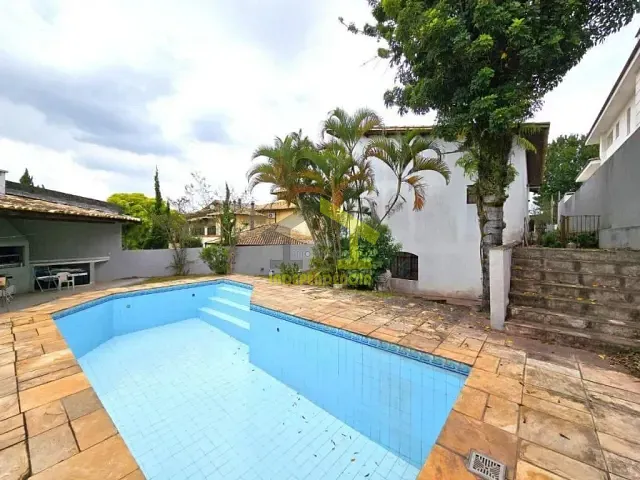 Casa com 600m² 3 quartos e 4 banheiros, à venda ou para alugar, no bairro Nova Higienópolis em Jandira