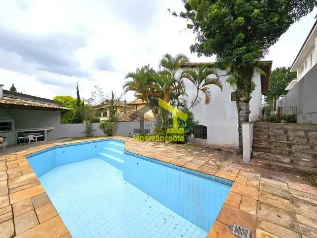 Casa com 600m² 3 quartos e 4 banheiros, à venda ou para alugar, no bairro Nova Higienópolis em Jandira