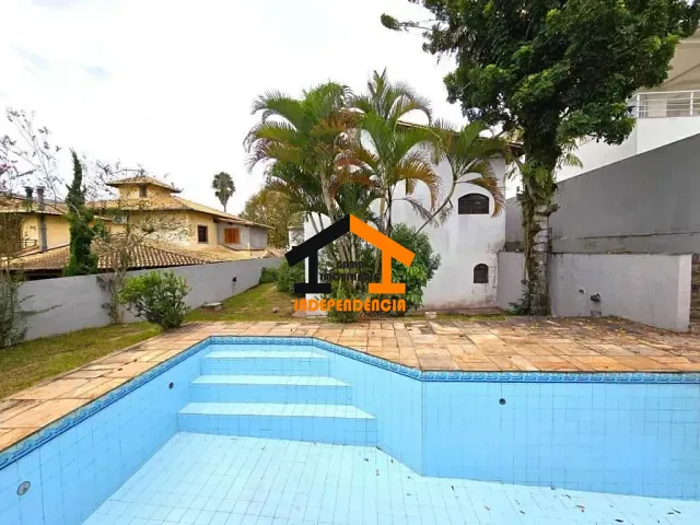 Casa com 600m² 3 quartos e 4 banheiros, à venda ou para alugar, no bairro Nova Higienópolis em Jandira