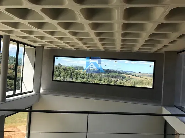 Casa com 1500m² 4 quartos e 3 banheiros, para alugar, no bairro Capela do Barreiro em Itatiba