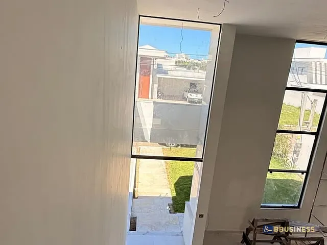 Casa 3 quartos e 5 banheiros, à venda, no bairro Parque Rodoviário em Campos dos Goytacazes