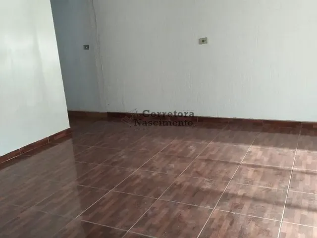 Casa com 250m², para alugar, no bairro Centro em Jacareí