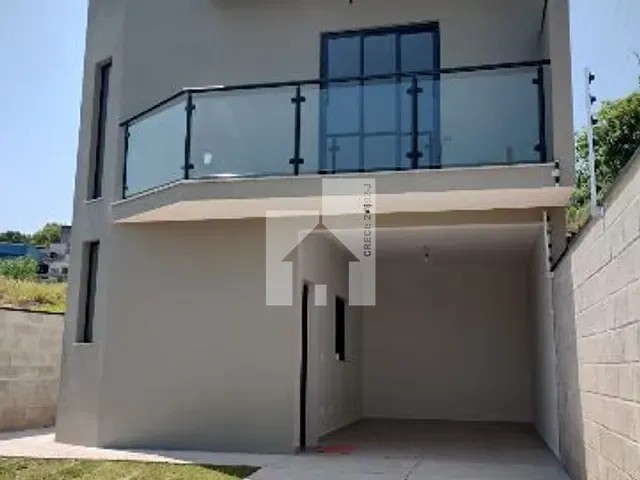 Casa com 300m² 3 quartos e 2 banheiros, à venda, no bairro Jardim Caçula em Jundiaí