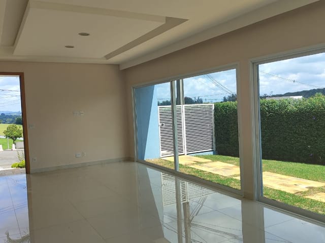 Foto do Casa - Casa no condomínio Jardim Flamboyan para venda com 3 quartos, sendo 3 suítes , 300m² | Correteria Imóveis