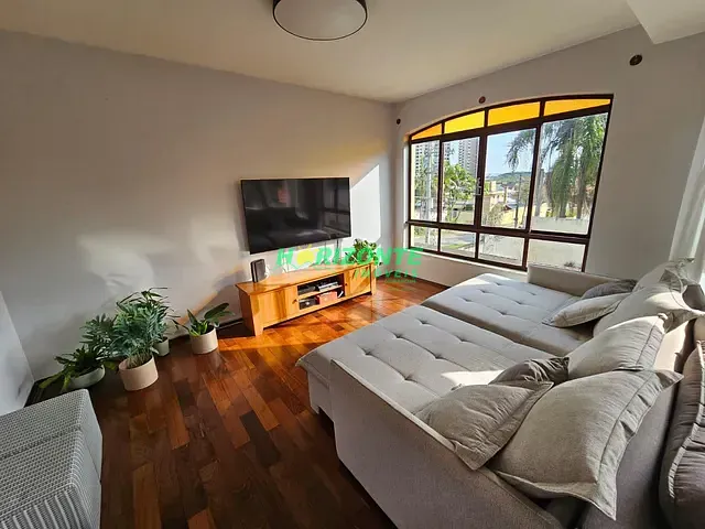 Casa com 494m² 4 quartos e 6 banheiros, à venda, no bairro Jardim Esplanada II em São José dos Campos
