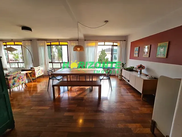 Casa com 494m² 4 quartos e 6 banheiros, à venda, no bairro Jardim Esplanada II em São José dos Campos
