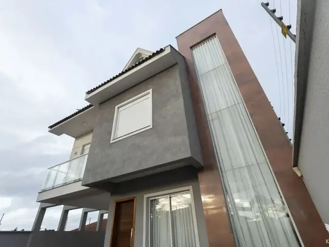 Casa com 129m² 3 quartos e 2 banheiros, para alugar, no bairro Santa Felicidade em Curitiba