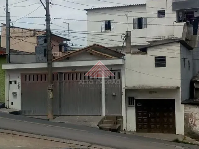 Casa com 176m² 2 quartos e 1 banheiro, à venda, no bairro Vila Nossa Senhora das Vitórias em Mauá