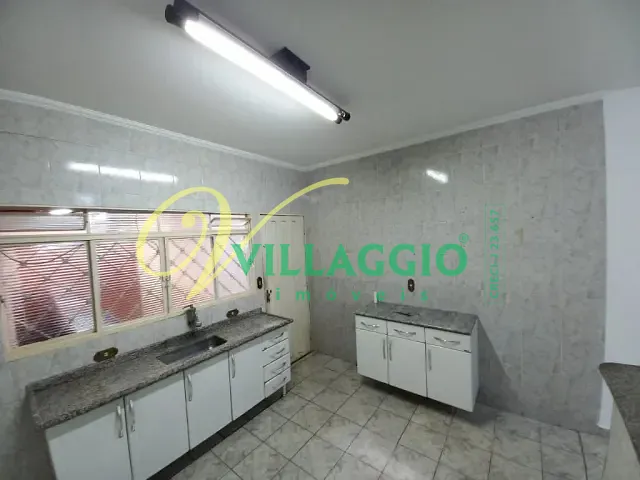 Casa com 250m² 3 quartos e 3 banheiros, à venda, no bairro Parque Residencial Lauriano Tebar em São José do Rio Preto