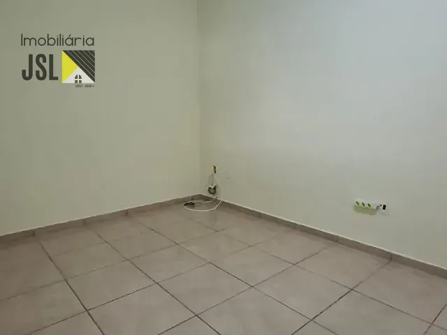 Casa 3 quartos e 2 banheiros, à venda, no bairro Jardim Amália em Caçapava