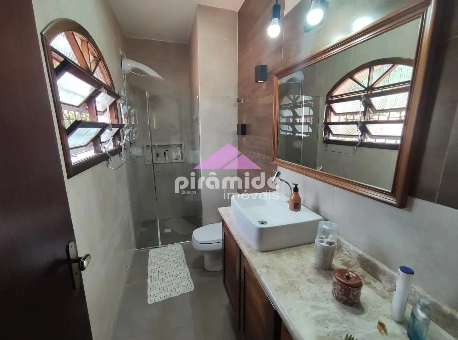 Casa, 3 quartos, 244 m² - Foto 16