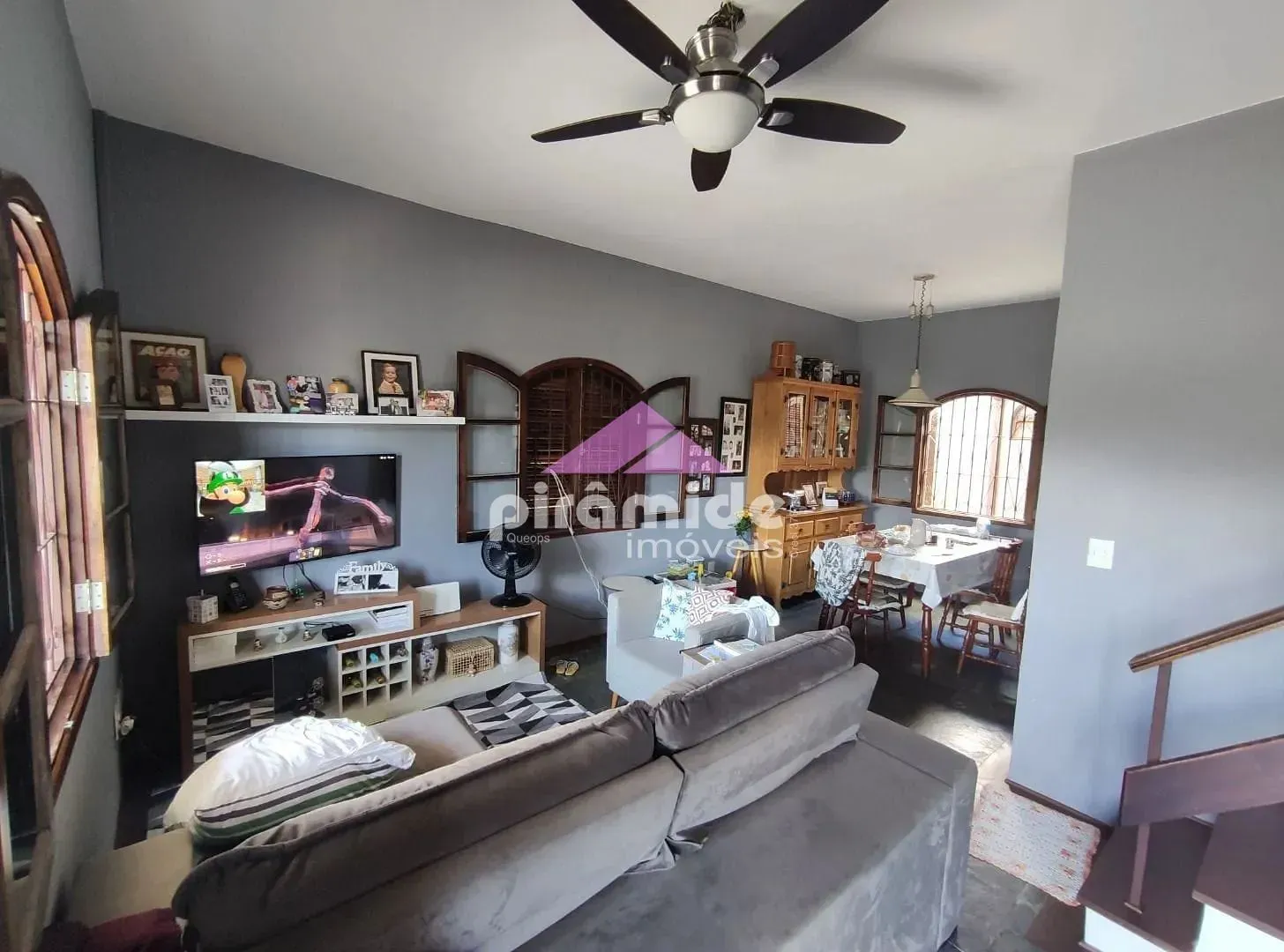 Casa, 3 quartos, 244 m² - Foto 3