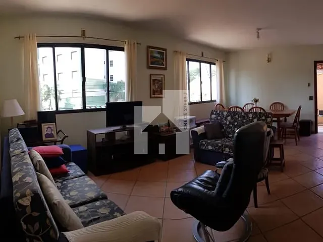 Casa com 350m² 3 quartos e 4 banheiros, à venda, no bairro Jardim Paulista I em Jundiaí