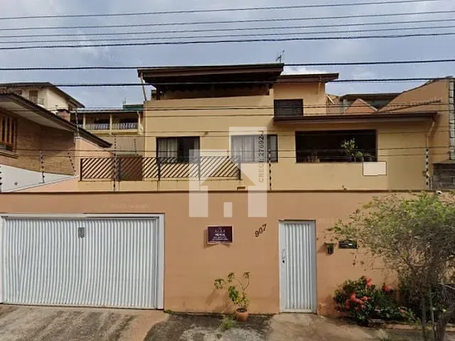 Casa com 350m² 3 quartos e 4 banheiros, à venda, no bairro Jardim Paulista I em Jundiaí