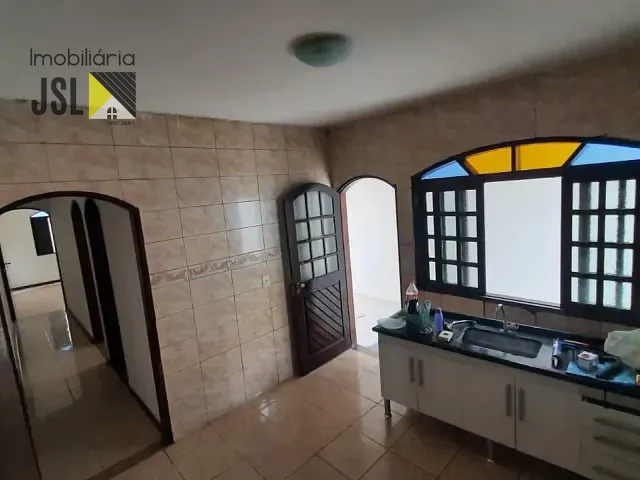 Casa com 140m² 3 quartos e 3 banheiros, à venda, no bairro Jardim Primavera em Caçapava