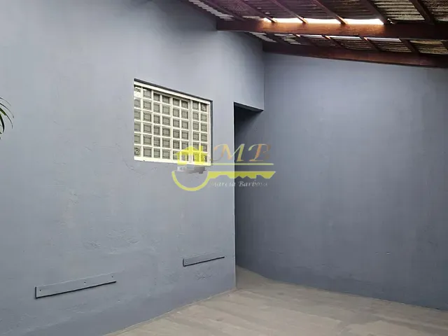 Casa 3 quartos e 1 banheiro, à venda, no bairro Núcleo Residencial Vila Vitória em Campinas