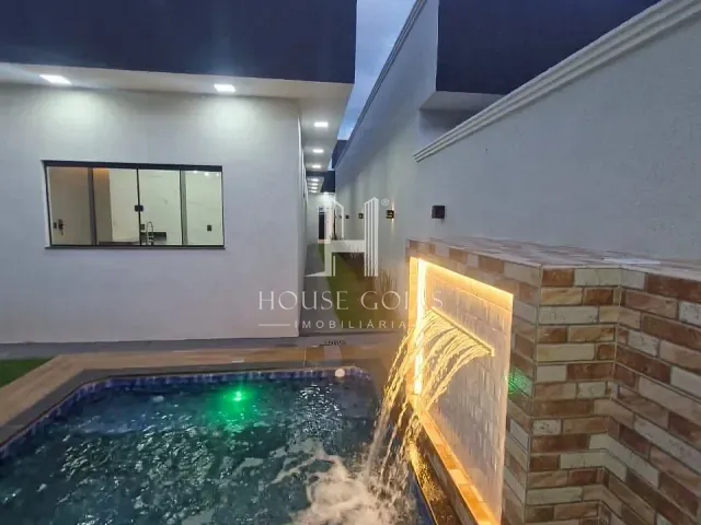 Casa com 233m² 3 quartos e 3 banheiros, à venda, no bairro Vila Oliveira em Aparecida de Goiânia