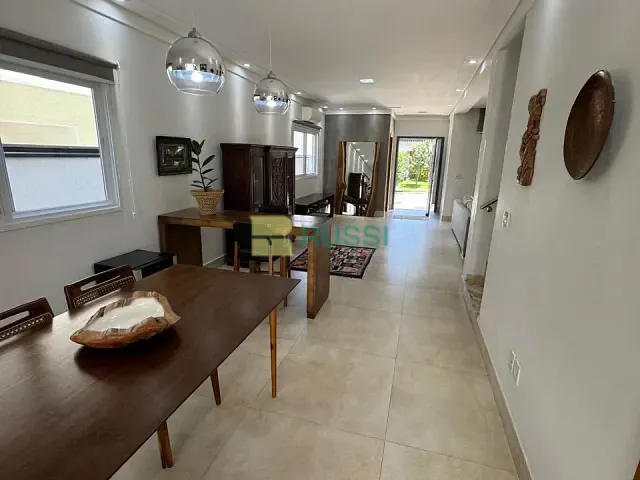 Casa com 250m² 4 quartos e 6 banheiros, à venda, no bairro Urbanova V em São José dos Campos
