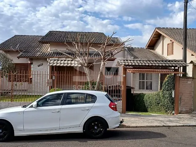 Casa 4 quartos e 3 banheiros, à venda, no bairro Bela Vista em Chapecó