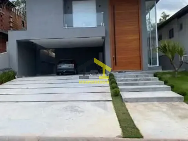 Casa com 560m² 3 quartos e 7 banheiros, à venda, no bairro Parque Rincão em Cotia