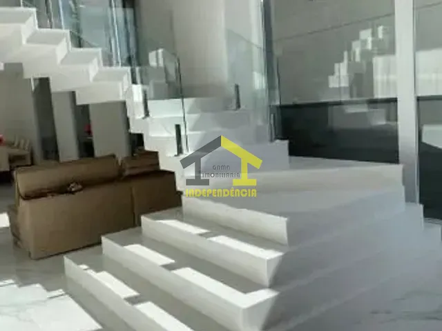 Casa com 560m² 3 quartos e 7 banheiros, à venda, no bairro Parque Rincão em Cotia