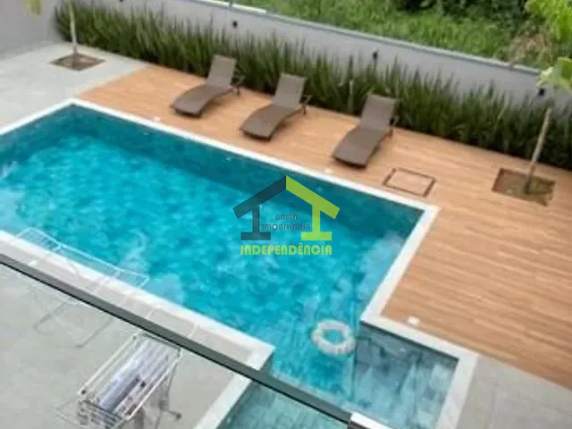 Casa com 560m² 3 quartos e 7 banheiros, à venda, no bairro Parque Rincão em Cotia