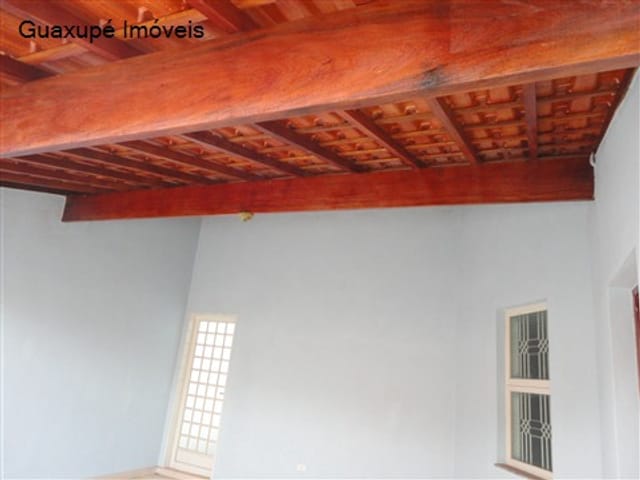 Foto do Casa - Casa com 3 dormitórios (sendo 1 suíte), 2 banheiros, sala de TV, copa, cozinha, área de serviço, quintal e garagem para 2 carros. | Guaxupé Imóveis Ltda